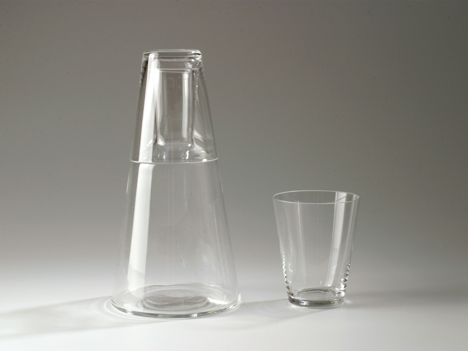 Water carafe and glass Vianen